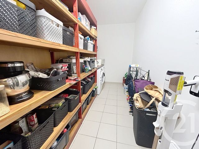 Appartement T5 à louer - 5 pièces - 135.0 m2 - STE SAVINE - 10 - CHAMPAGNE-ARDENNE - Century 21 Martinot Immobilier