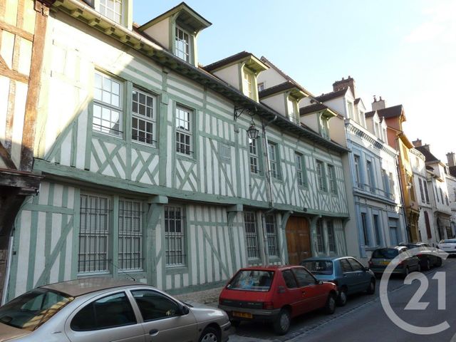 Appartement F3 à louer - 3 pièces - 74.0 m2 - TROYES - 10 - CHAMPAGNE-ARDENNE - Century 21 Martinot Immobilier