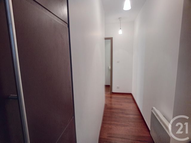 Appartement F3 à louer - 3 pièces - 74.0 m2 - TROYES - 10 - CHAMPAGNE-ARDENNE - Century 21 Martinot Immobilier