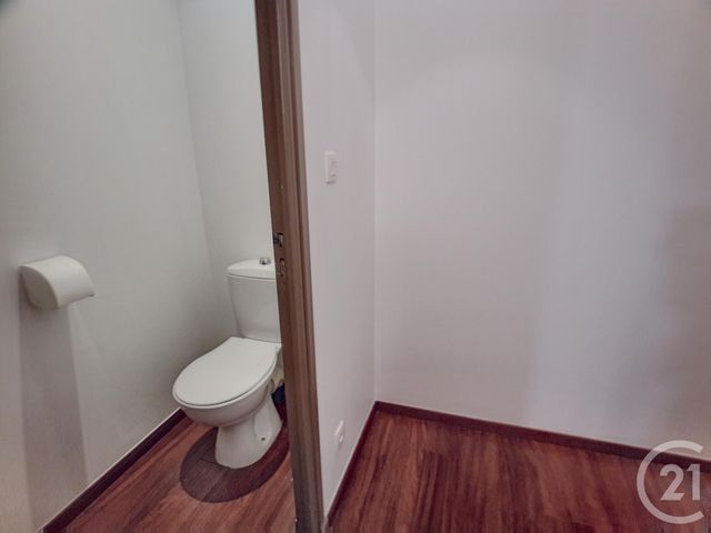 Appartement F3 à louer - 3 pièces - 74.0 m2 - TROYES - 10 - CHAMPAGNE-ARDENNE - Century 21 Martinot Immobilier