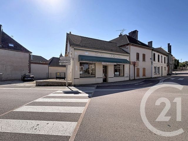 maison à vendre - 6 pièces - 125.0 m2 - ESTISSAC - 10 - CHAMPAGNE-ARDENNE - Century 21 Martinot Immobilier