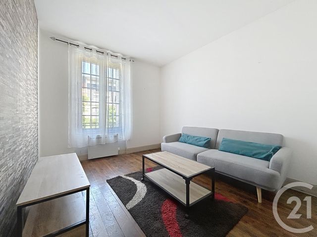 Appartement F2 à louer - 2 pièces - 49.0 m2 - TROYES - 10 - CHAMPAGNE-ARDENNE - Century 21 Martinot Immobilier