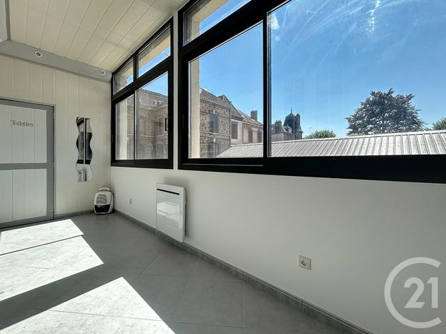 Appartement F2 à louer - 2 pièces - 49.0 m2 - TROYES - 10 - CHAMPAGNE-ARDENNE - Century 21 Martinot Immobilier