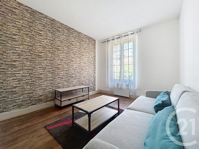 Appartement F2 à louer - 2 pièces - 49.0 m2 - TROYES - 10 - CHAMPAGNE-ARDENNE - Century 21 Martinot Immobilier