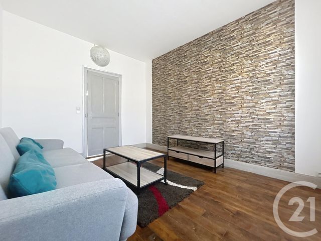 Appartement F2 à louer - 2 pièces - 49.0 m2 - TROYES - 10 - CHAMPAGNE-ARDENNE - Century 21 Martinot Immobilier