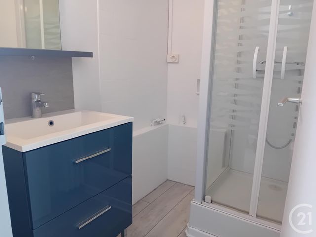Appartement T2 à louer - 2 pièces - 40.0 m2 - TROYES - 10 - CHAMPAGNE-ARDENNE - Century 21 Martinot Immobilier