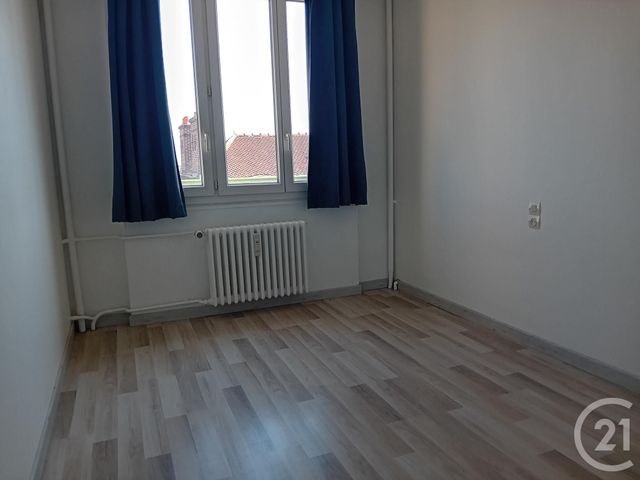 Appartement T2 à louer - 2 pièces - 40.0 m2 - TROYES - 10 - CHAMPAGNE-ARDENNE - Century 21 Martinot Immobilier
