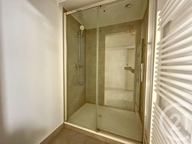 Appartement F1 à louer - 1 pièce - 16.9 m2 - TROYES - 10 - CHAMPAGNE-ARDENNE - Century 21 Martinot Immobilier