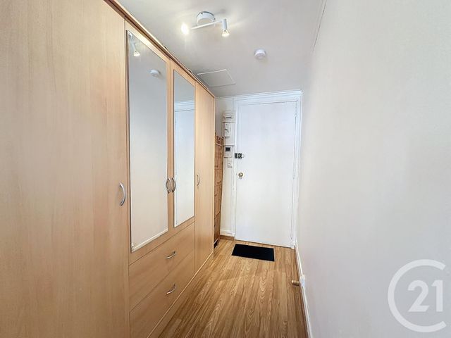 Appartement F1 à louer - 1 pièce - 16.9 m2 - TROYES - 10 - CHAMPAGNE-ARDENNE - Century 21 Martinot Immobilier
