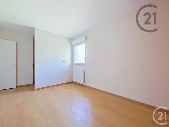 Appartement F3 à vendre - 3 pièces - 71.0 m2 - LA RIVIERE DE CORPS - 10 - CHAMPAGNE-ARDENNE - Century 21 Martinot Immobilier