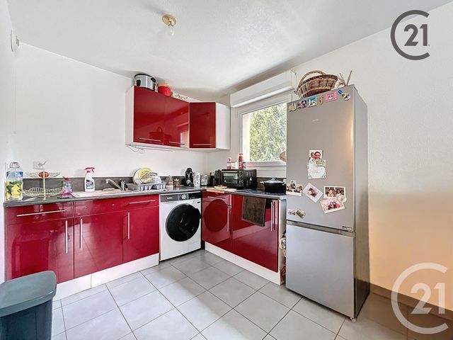 Appartement F2 à vendre - 2 pièces - 43.9 m2 - STE SAVINE - 10 - CHAMPAGNE-ARDENNE - Century 21 Martinot Immobilier