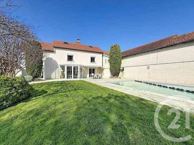 maison à vendre - 7 pièces - 174.0 m2 - ST ANDRE LES VERGERS - 10 - CHAMPAGNE-ARDENNE - Century 21 Martinot Immobilier