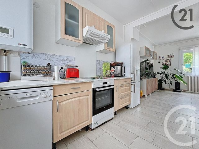 maison à vendre - 3 pièces - 53.0 m2 - ST JULIEN LES VILLAS - 10 - CHAMPAGNE-ARDENNE - Century 21 Martinot Immobilier