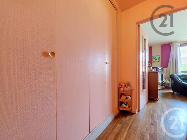 Appartement F1 à vendre - 1 pièce - 33.0 m2 - TROYES - 10 - CHAMPAGNE-ARDENNE - Century 21 Martinot Immobilier