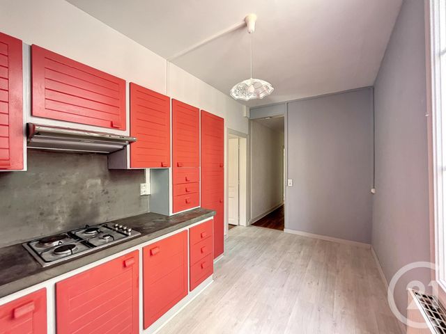 Appartement à louer - 3 pièces - 70.32 m2 - TROYES - 10 - CHAMPAGNE-ARDENNE - Century 21 Martinot Immobilier