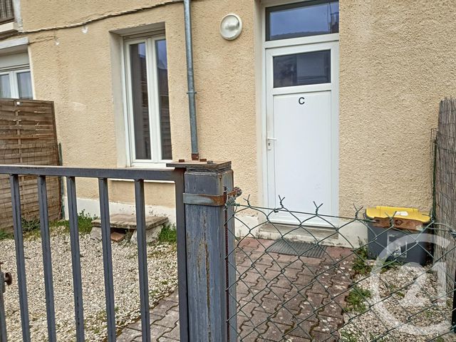 maison à louer - 3 pièces - 65.0 m2 - LA CHAPELLE ST LUC - 10 - CHAMPAGNE-ARDENNE - Century 21 Martinot Immobilier