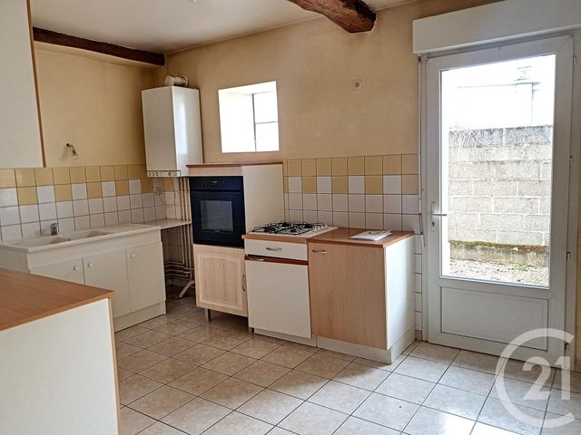 maison à louer - 3 pièces - 65.0 m2 - LA CHAPELLE ST LUC - 10 - CHAMPAGNE-ARDENNE - Century 21 Martinot Immobilier