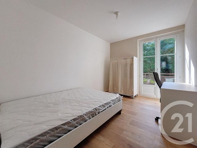 Appartement T4 à louer - 4 pièces - 63.75 m2 - TROYES - 10 - CHAMPAGNE-ARDENNE - Century 21 Martinot Immobilier