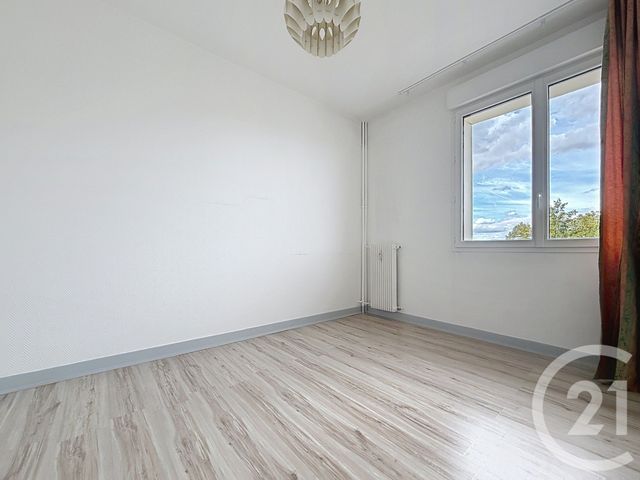 Appartement F2 à louer - 2 pièces - 43.0 m2 - TROYES - 10 - CHAMPAGNE-ARDENNE - Century 21 Martinot Immobilier