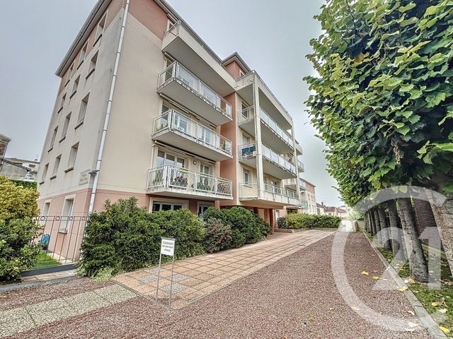 Appartement F2 à louer - 2 pièces - 40.9 m2 - TROYES - 10 - CHAMPAGNE-ARDENNE - Century 21 Martinot Immobilier