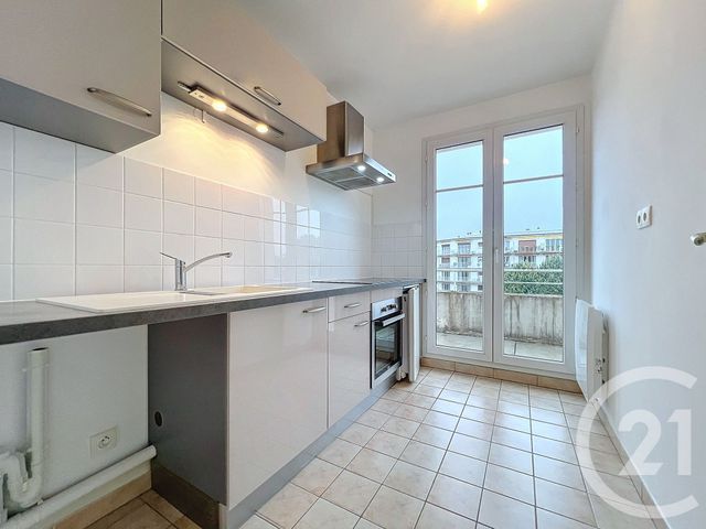 Appartement F2 à louer - 2 pièces - 40.9 m2 - TROYES - 10 - CHAMPAGNE-ARDENNE - Century 21 Martinot Immobilier