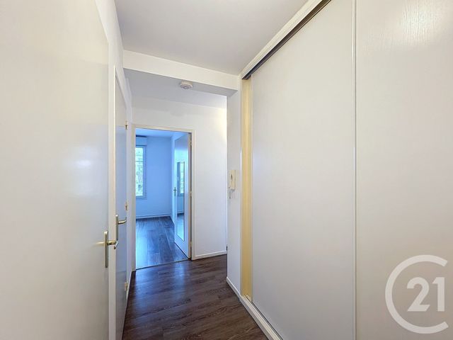Appartement F2 à louer - 2 pièces - 40.9 m2 - TROYES - 10 - CHAMPAGNE-ARDENNE - Century 21 Martinot Immobilier
