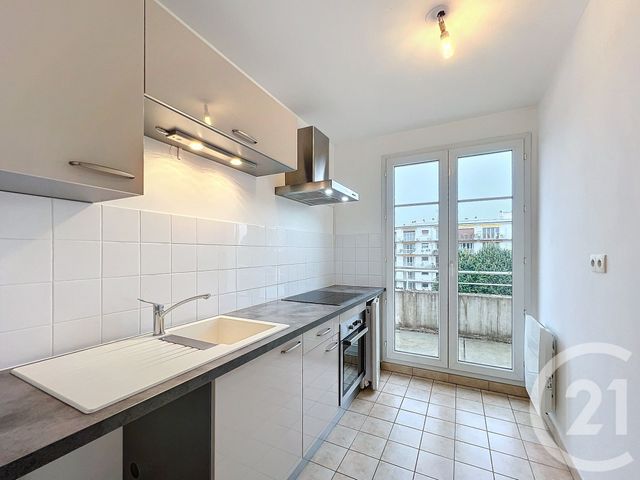 Appartement F2 à louer - 2 pièces - 40.9 m2 - TROYES - 10 - CHAMPAGNE-ARDENNE - Century 21 Martinot Immobilier