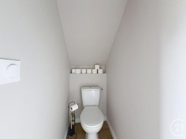 Appartement T2 à louer - 2 pièces - 29.0 m2 - ST PARRES AUX TERTRES - 10 - CHAMPAGNE-ARDENNE - Century 21 Martinot Immobilier