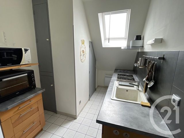Appartement F1 à louer - 1 pièce - 34.0 m2 - ST ANDRE LES VERGERS - 10 - CHAMPAGNE-ARDENNE - Century 21 Martinot Immobilier