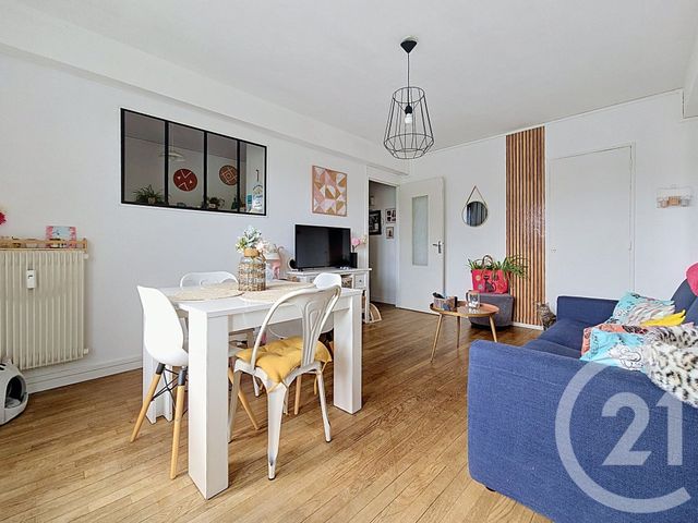 Appartement à vendre - 2 pièces - 48.0 m2 - TROYES - 10 - CHAMPAGNE-ARDENNE - Century 21 Martinot Immobilier