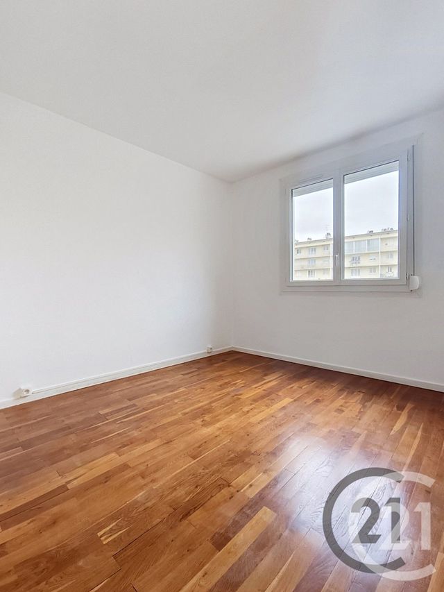 Appartement F4 à louer - 4 pièces - 73.56 m2 - ST ANDRE LES VERGERS - 10 - CHAMPAGNE-ARDENNE - Century 21 Martinot Immobilier