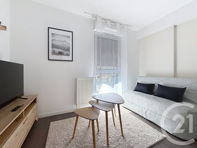 Appartement F1 à louer - 1 pièce - 21.4 m2 - TROYES - 10 - CHAMPAGNE-ARDENNE - Century 21 Martinot Immobilier