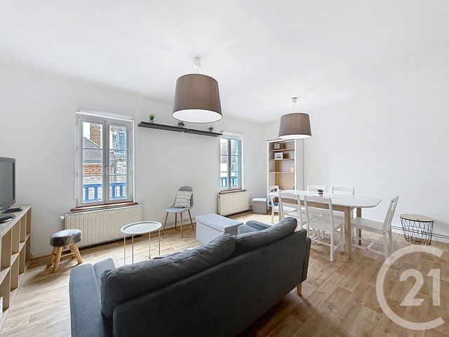 Appartement Duplex à louer - 4 pièces - 58.0 m2 - TROYES - 10 - CHAMPAGNE-ARDENNE - Century 21 Martinot Immobilier