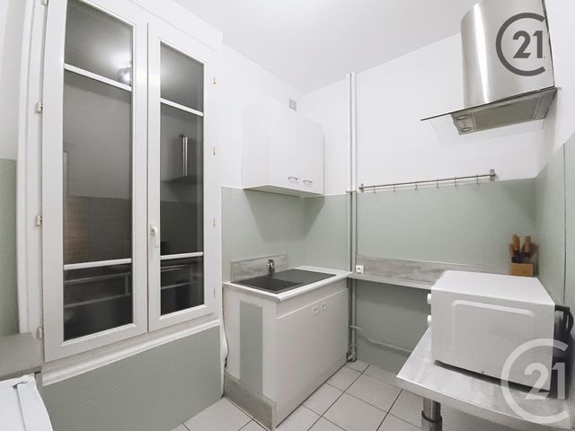 Appartement F2 à louer - 2 pièces - 38.0 m2 - TROYES - 10 - CHAMPAGNE-ARDENNE - Century 21 Martinot Immobilier