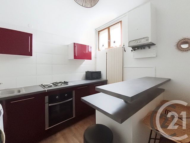 Appartement F2 à louer - 2 pièces - 39.0 m2 - TROYES - 10 - CHAMPAGNE-ARDENNE - Century 21 Martinot Immobilier