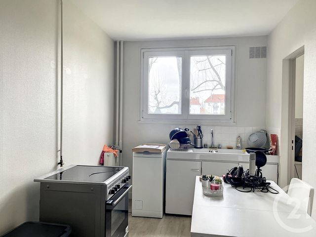 Appartement F2 à louer - 2 pièces - 53.0 m2 - TROYES - 10 - CHAMPAGNE-ARDENNE - Century 21 Martinot Immobilier