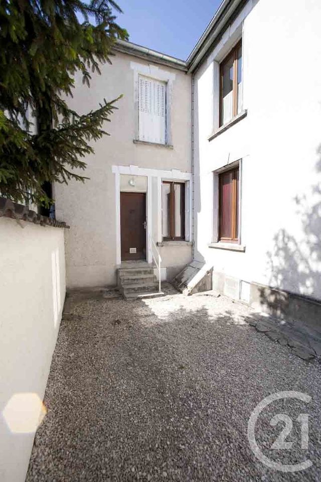 Appartement F1 à louer - 1 pièce - 29.5 m2 - TROYES - 10 - CHAMPAGNE-ARDENNE - Century 21 Martinot Immobilier