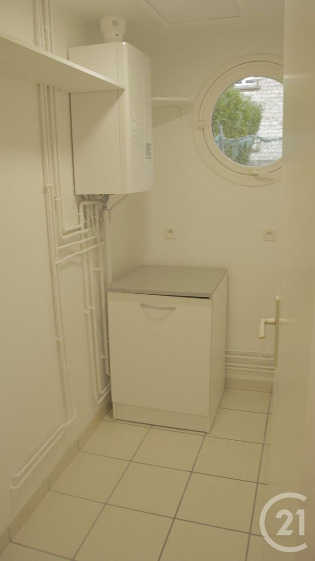 Appartement F3 bis à louer - 3 pièces - 75.9 m2 - STE SAVINE - 10 - CHAMPAGNE-ARDENNE - Century 21 Martinot Immobilier