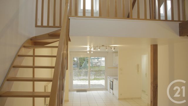 Appartement F3 bis à louer - 3 pièces - 75.9 m2 - STE SAVINE - 10 - CHAMPAGNE-ARDENNE - Century 21 Martinot Immobilier