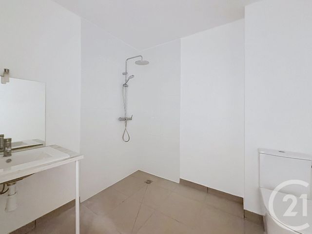 Appartement F3 à louer - 3 pièces - 55.3 m2 - TROYES - 10 - CHAMPAGNE-ARDENNE - Century 21 Martinot Immobilier