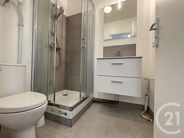 Appartement F2 à louer - 2 pièces - 40.1 m2 - TROYES - 10 - CHAMPAGNE-ARDENNE - Century 21 Martinot Immobilier