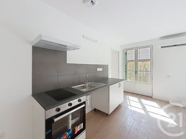 Appartement F2 à louer - 2 pièces - 44.5 m2 - TROYES - 10 - CHAMPAGNE-ARDENNE - Century 21 Martinot Immobilier