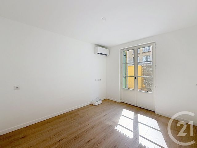 Appartement F2 à louer - 2 pièces - 44.5 m2 - TROYES - 10 - CHAMPAGNE-ARDENNE - Century 21 Martinot Immobilier