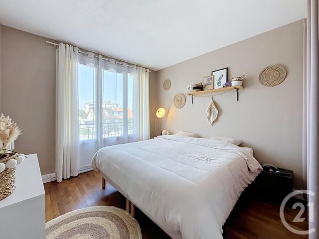 Appartement F4 à vendre - 4 pièces - 84.0 m2 - TROYES - 10 - CHAMPAGNE-ARDENNE - Century 21 Martinot Immobilier