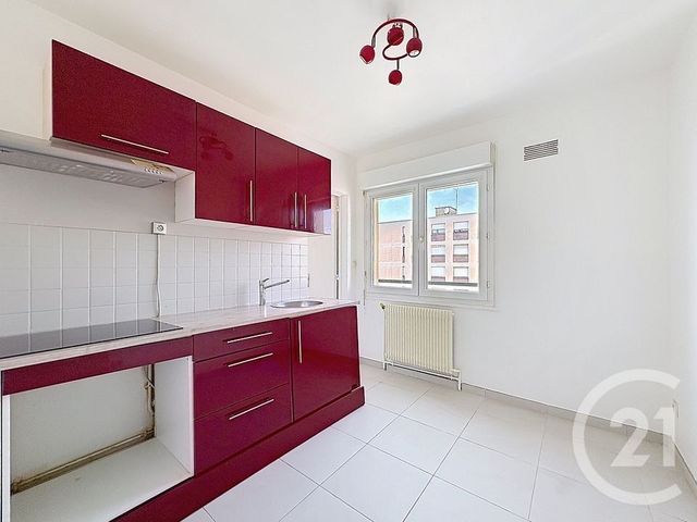 Appartement à vendre - 2 pièces - 48.69 m2 - TROYES - 10 - CHAMPAGNE-ARDENNE - Century 21 Martinot Immobilier