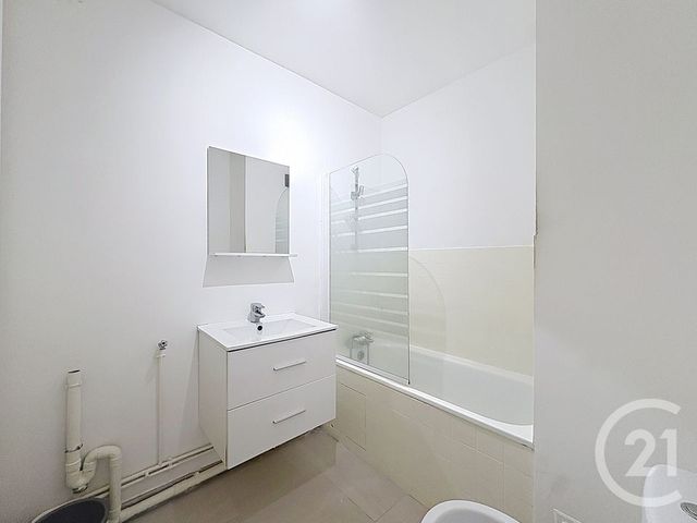 Appartement à vendre - 2 pièces - 48.69 m2 - TROYES - 10 - CHAMPAGNE-ARDENNE - Century 21 Martinot Immobilier