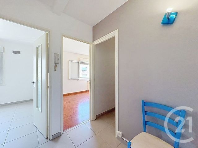Appartement à vendre - 2 pièces - 48.69 m2 - TROYES - 10 - CHAMPAGNE-ARDENNE - Century 21 Martinot Immobilier