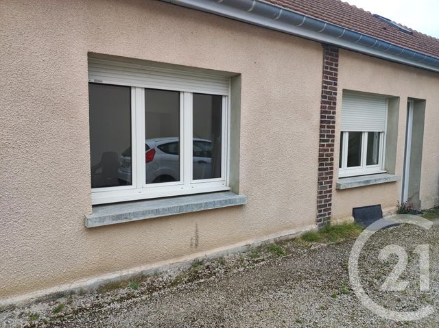 Appartement T2 à louer - 2 pièces - 52.56 m2 - TROYES - 10 - CHAMPAGNE-ARDENNE - Century 21 Martinot Immobilier