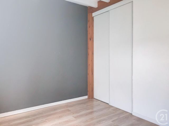 Appartement T2 à louer - 2 pièces - 52.56 m2 - TROYES - 10 - CHAMPAGNE-ARDENNE - Century 21 Martinot Immobilier