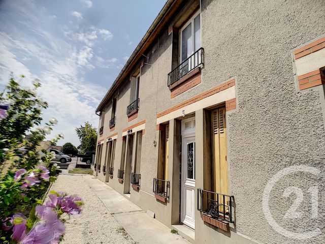 Appartement F3 à louer - 3 pièces - 43.7 m2 - LA CHAPELLE ST LUC - 10 - CHAMPAGNE-ARDENNE - Century 21 Martinot Immobilier